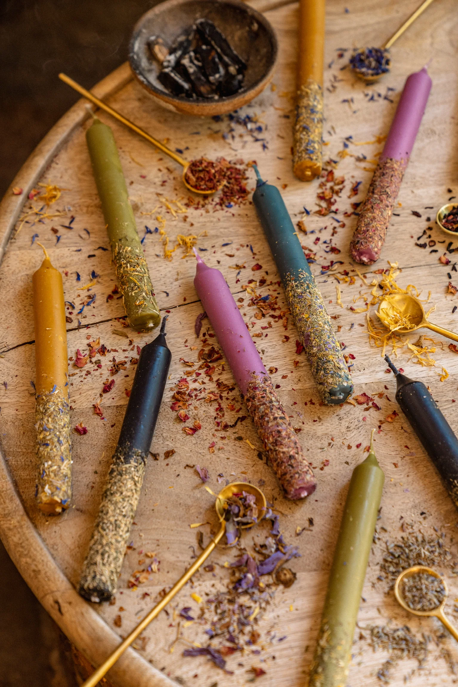 CREATIVITY RITUAL CANDLE | Inner Radiance + Flow State - Image 9